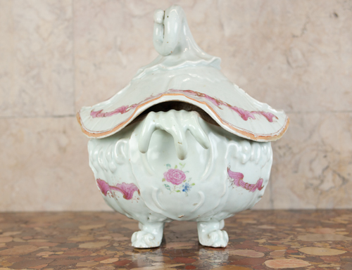 Tureen chapeau chinois